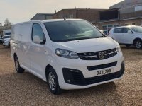 VAUXHALL VIVARO